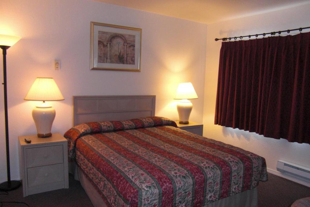 Front Street Inn Crescent City Kamer foto